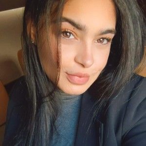 Meet your Posher, Rosenly